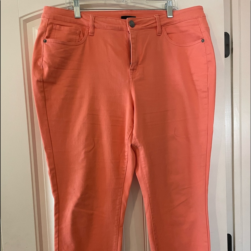 Lane Bryant salmon colored crops